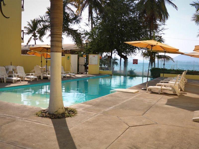 Zar Manzanillo Hotel Exterior photo