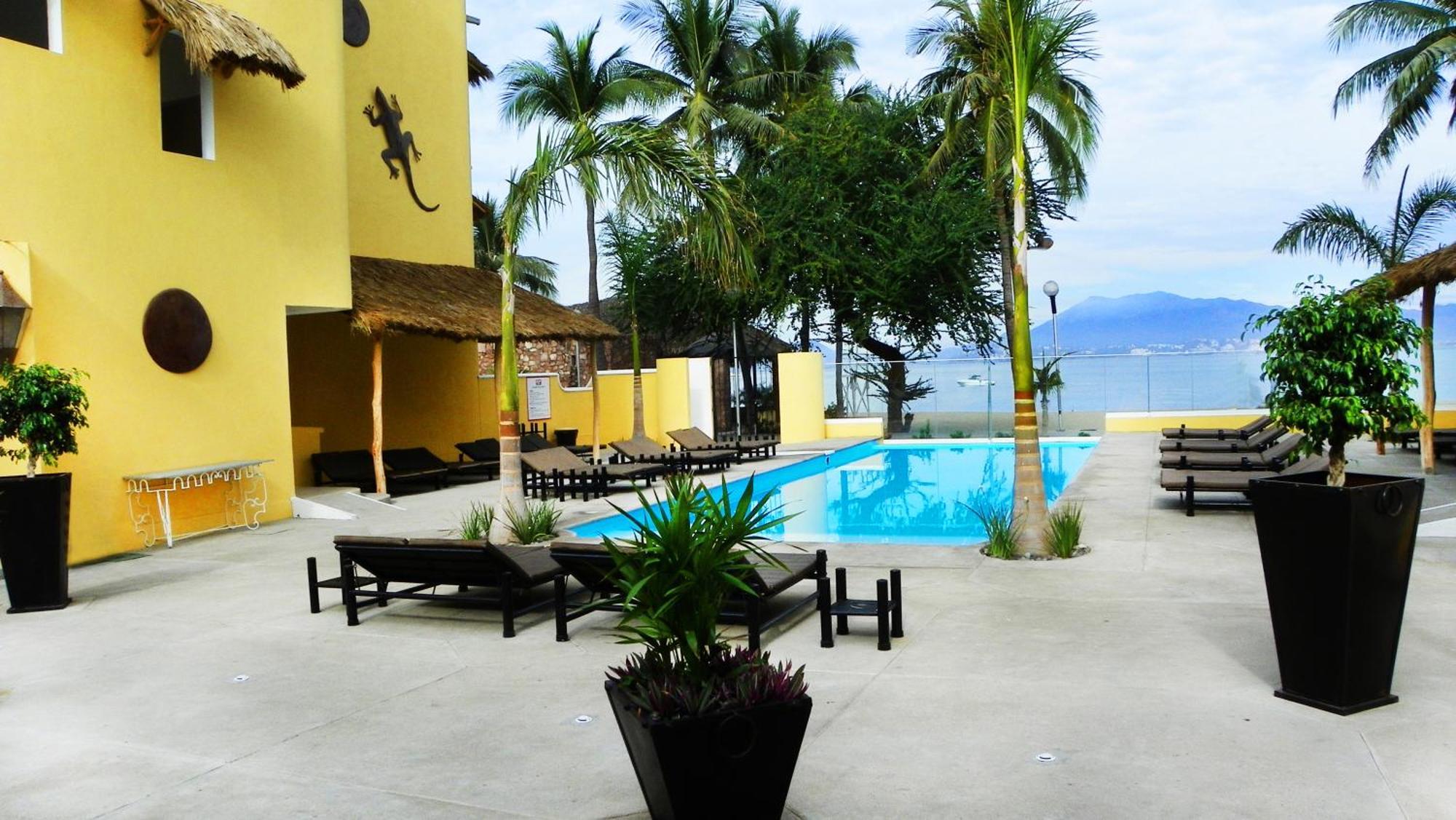 Zar Manzanillo Hotel Exterior photo